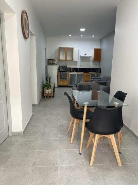 RDC - Appartement F3 Villiers le Bel 95 Proche de Paris Roissy Extérieur photo